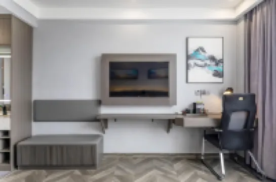 Home Inn UP Huayi Selected Hotel (Junan Lingang Development Zone)