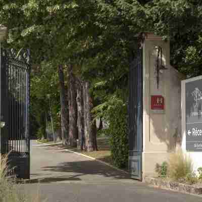 Château Belmont Tours by The Crest Collection Hotel Exterior