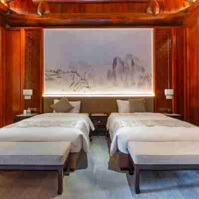 Zhongwu Hotel Rooms