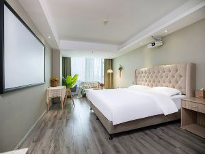 Manxing Manyu Hotel (Zhengzhou Erqi Square Vientiane City)