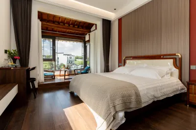 Huangshan Huizhou Xianjuju Hotels near Huangshan North Railway Station