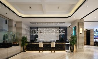 Zhangjiajie Longxiang International Hotel (Tianmenshan Cableway)