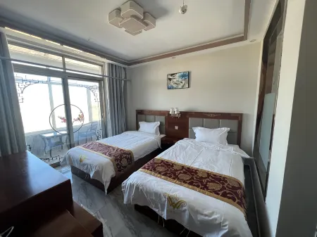 St. John's Church Hotel Отели рядом с достопримечательностью «Russian Style Street»