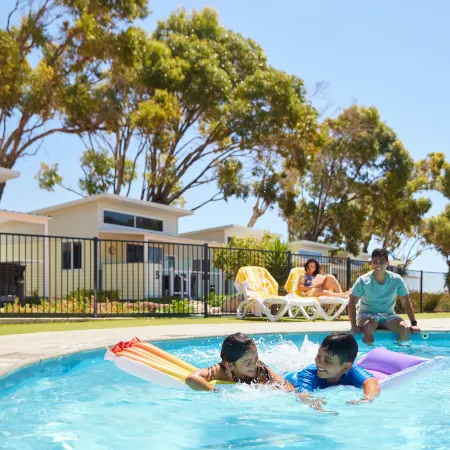 RAC Cervantes Holiday Park