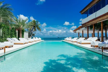 Zazen Boutique Resort & Spa Отели рядом с достопримечательностью «Masjid Nurul Salsabeel»