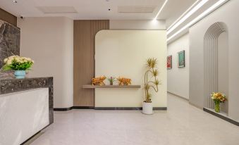 Jianshui Qiyue Hotel (17 Kongqiao Branch)