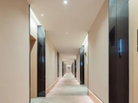 Ji Hou Feng Hotel Hotels in Jiangling
