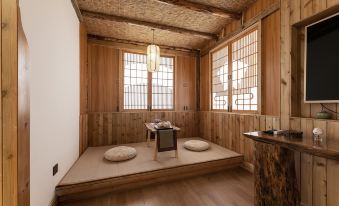 Xiwu Bannuan Time Homestay