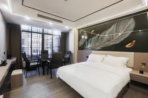 Rongyue Times Smart Hotel