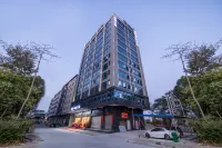 Chaoshan Huanpeng Hotel (Jieyang Chaoshan Airport Branch) - Mountain view
