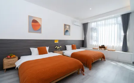 Light Su Light Luxury B&B (Dali Ancient Town South Gate)