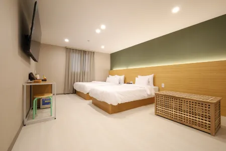 Calmrest Gimhae Отели в г. Кимхэ