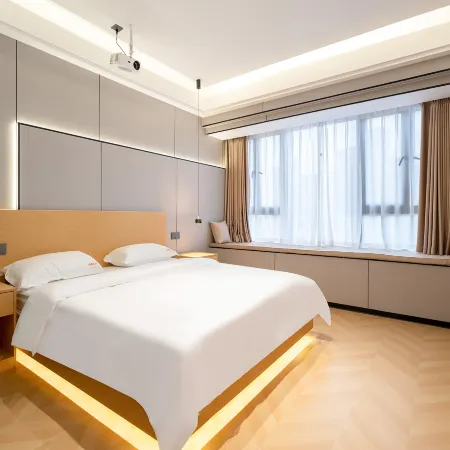Boyameishe Apartment (Linghu Wanda Plaza)