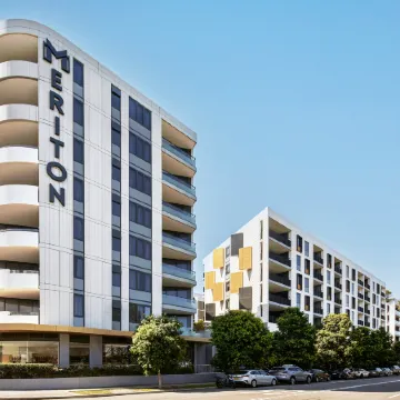 Meriton Suites Sydney Airport