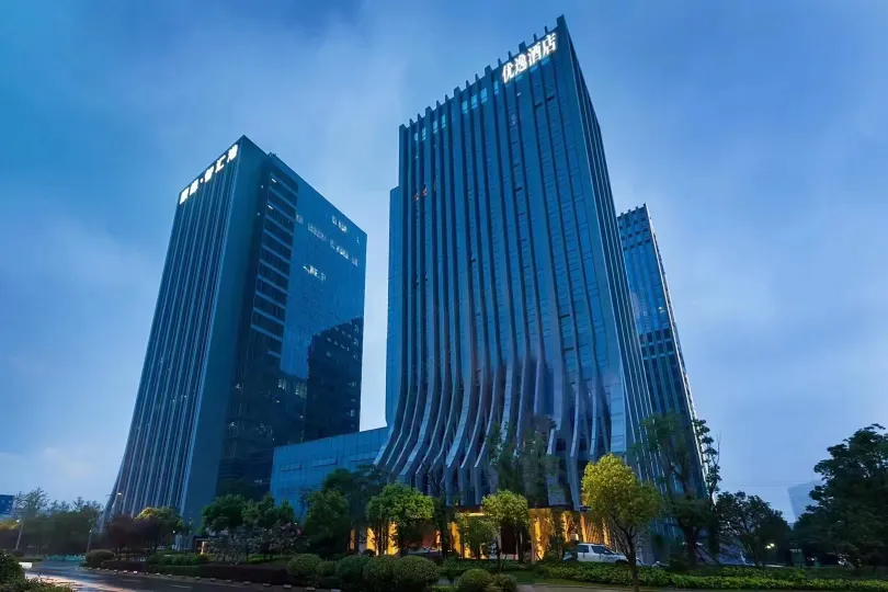 Nanjing Olympic Sports Expo Center UEASY Hotel