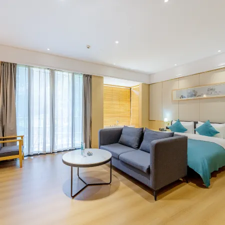 Shengming Sunshine Hotel