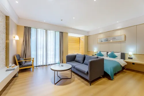 Shengming Sunshine Hotel