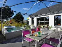 Logis, Hôtel Au Chêne Vert, Saint-Brieuc Nord Các khách sạn ở Binic