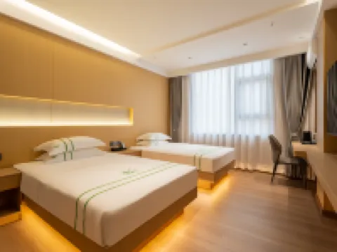 Wanlv Lakeside Residence โรงแรมใกล้Wanlü Lake · Wanlü Valley Resort