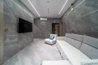 Manyun Juzhuju (Liupanshui High-speed Railway Station)