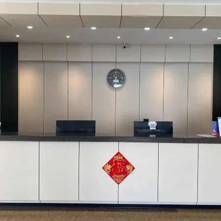 Kangping Jinxiang Business Hotel