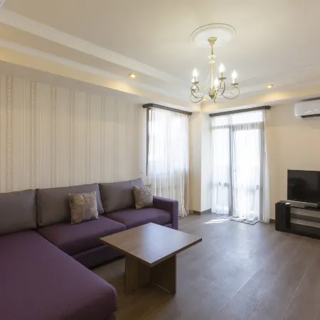 Umba Apartment N3 - balcony and Mount Ararat view