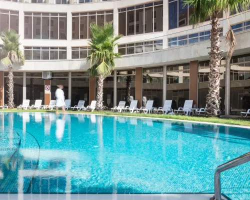Istanbul Medikal Termal Hotels near Tuzla Shipyard