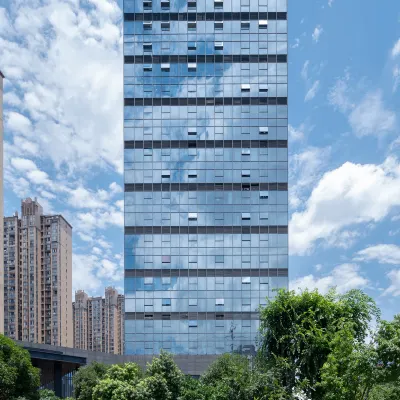 麗呈麓尚酒店（長沙麓谷中電軟件園店） 鄰近赫馨园的酒店