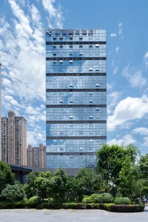 Rezen Lusun Hotel (Changsha Lugu Zhongdian Software Park) Отели рядом с достопримечательностью «Hunan First Normal University»