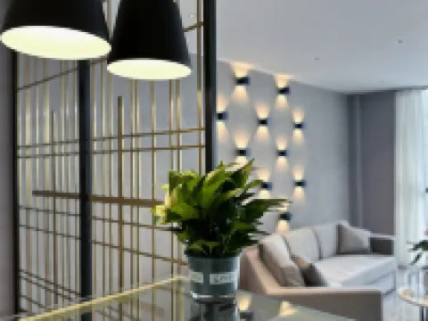 7 Days Premium Hotel (Hanzhong Yang County Zhengfu Xingzheng Fuwuzhongxin) Hotels in Yang County