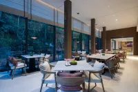 Mengyuan Paradise Kunlong Guoxue Health Valley Hotel