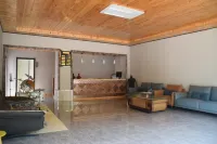 Mayday Courtyard Homestay