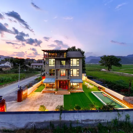 Zhaizhuang Gate Homestay (OMG Heartbeat Paradise)