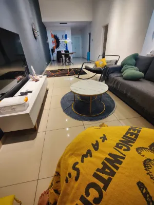 Cozy Landed House near Mount Austin 엘레펀트 힐 록 / 부킷 바투 가자 주변 호텔