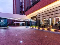 دبل تري باي هيلتون بوجوتا سالتير إيه آر Hotels near بوينتي اراندا
