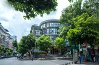 Tianhao Business Hotel Hotels in Zunyi Maotai Airport