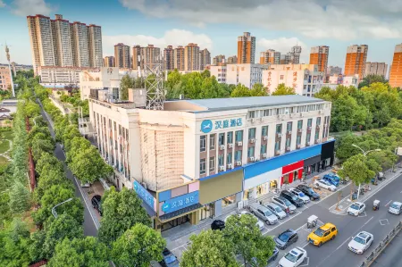 HanTing Hotel (Luoyang Xin'an) Отели в г. Синьань