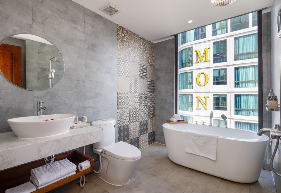 메노라 프리미엄 객실 내 곰팡이