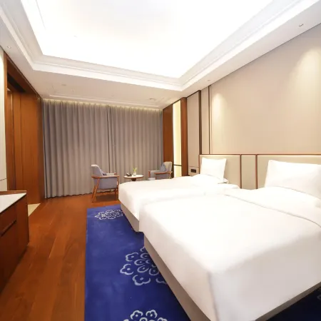 Wuwei Binhu Hotel