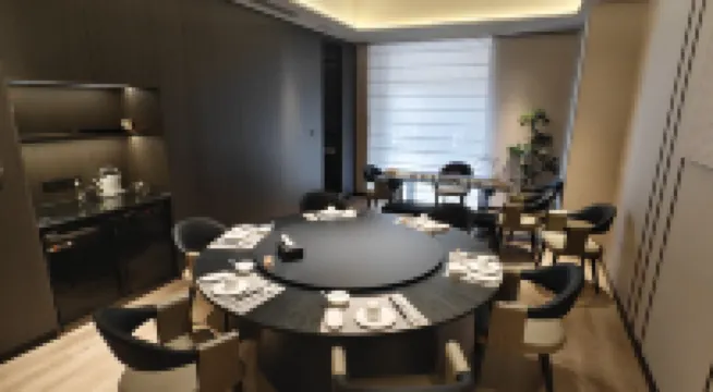 Zhengzhou East High-speed Railway Station Yueji Hotel