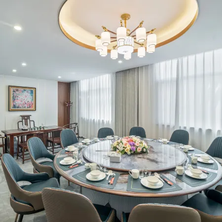 LANO HOTEL