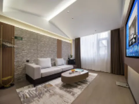 Nanyang Manyue Yueji Hotel (Zhongjing Avenue Wuyue Plaza)