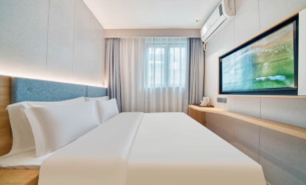 Homeinn Ease Hotel (Shanghai Caohejing Tianlin Road)