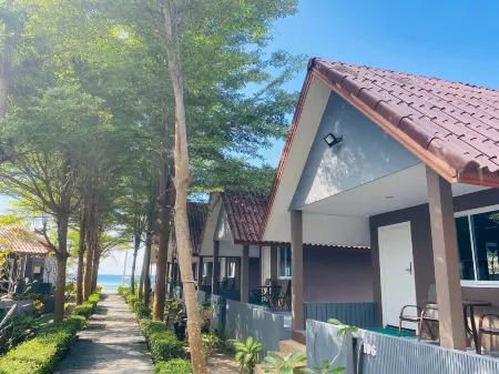 Bella Vista Beach Resort Koh Lipe