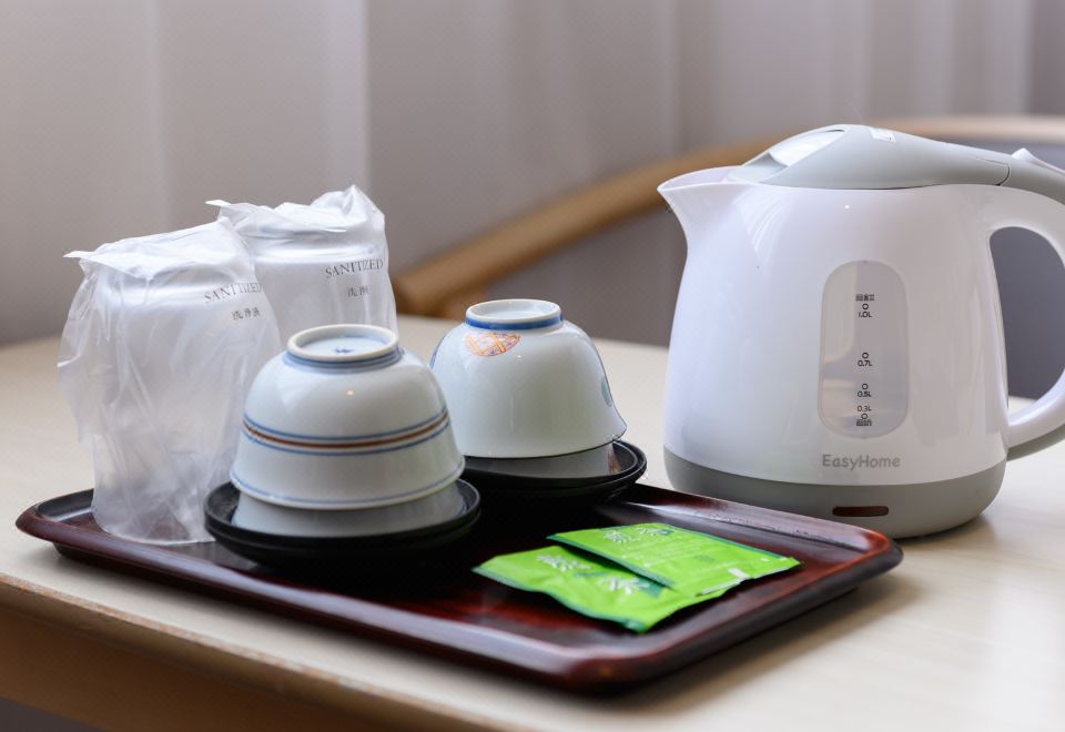 1. OYO 가타하라..