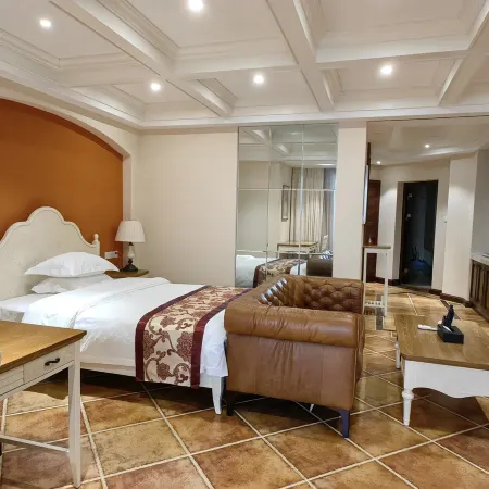 Sea Bay Holiday Hotel
