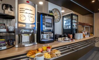 B&B HOTEL Niort Marais Poitevin Est