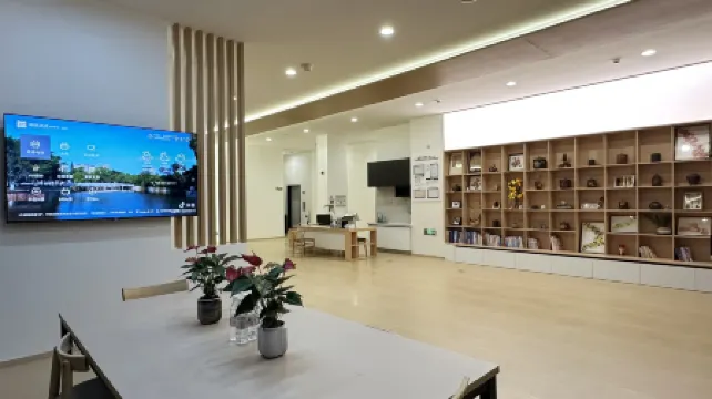 Lanxi Hotel Отели в г. Мэнцзы