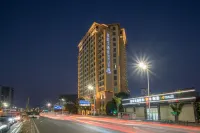 Houten Hotel Hotels in Shantou