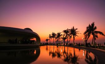 Encounter the coast theme apartment (century park Evergrande bund store)